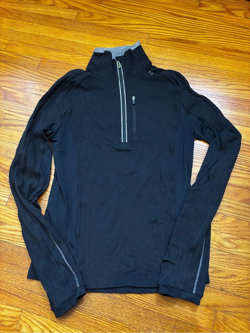 Lululemon 1/4 zip black athletic pullover